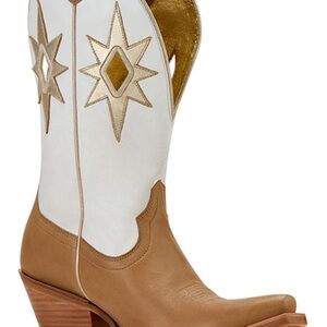 Ariat White and Tan Cowboy Boots with Gold Accent